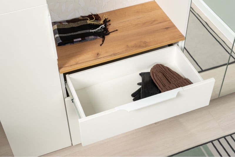 BOH&Egrave;ME drawer unit - quality furniture and timeless elegance with luxury Made in Italy classic night storage units of Sogni sul Lago collection.